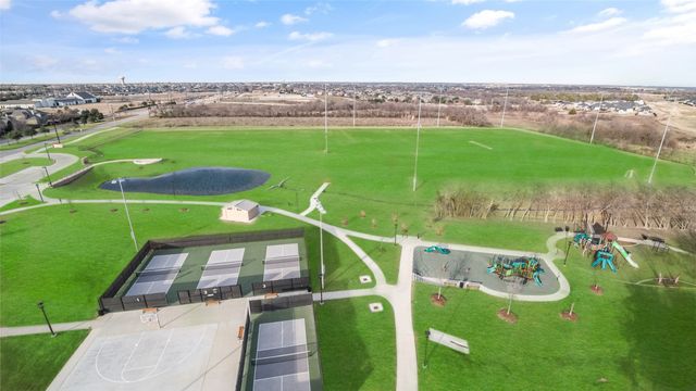 921 Moorland Pass Drive, Prosper, TX 75078