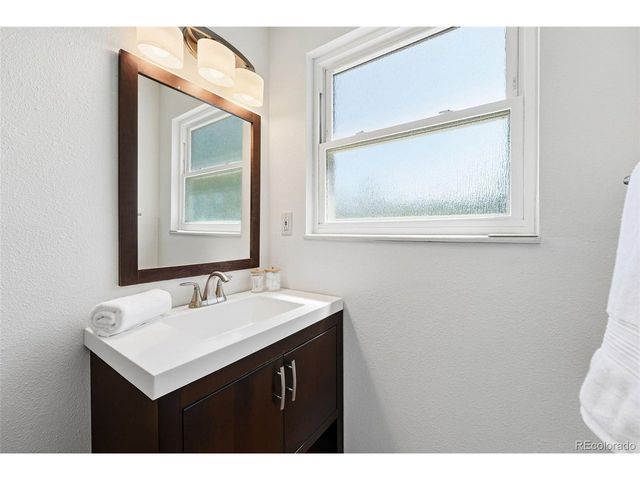 206 Defrance Way, Golden, CO 80401