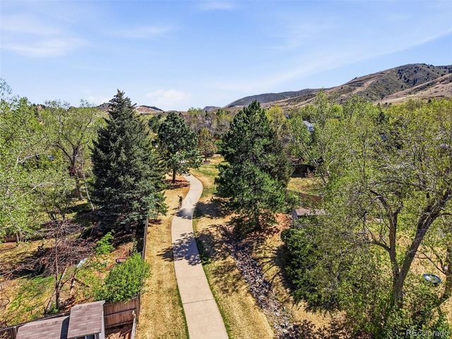 206 Defrance Way, Golden, CO 80401