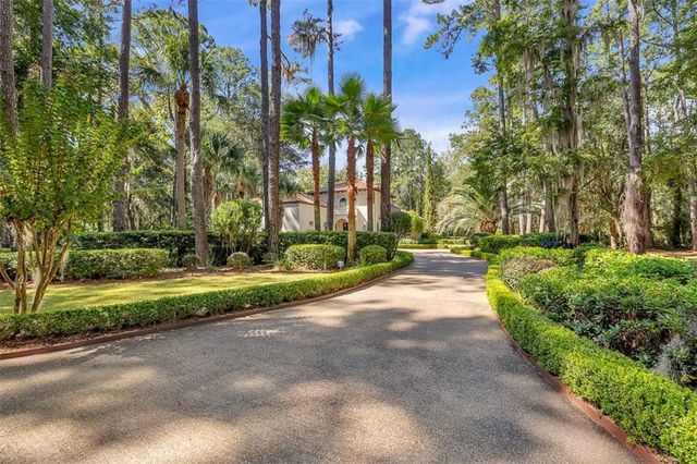 1288 Old Cane Mill Drive SE, Darien, GA 31305