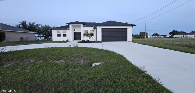 1515 Nelson RD N, Cape Coral, FL 33993