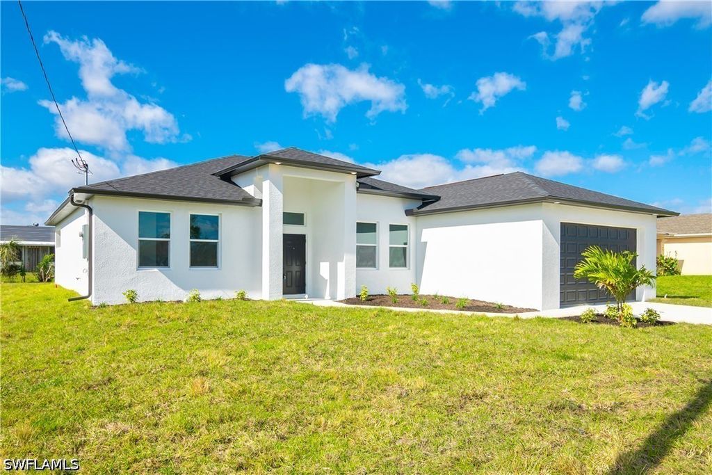 1515 Nelson RD N, Cape Coral, FL 33993