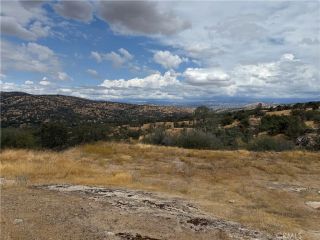 1572 Lilley Mountain, Coarsegold, CA 93614