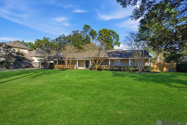 6113 Moss Side Ln, Baton Rouge, LA 70808