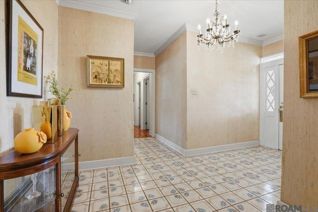 6113 Moss Side Ln, Baton Rouge, LA 70808