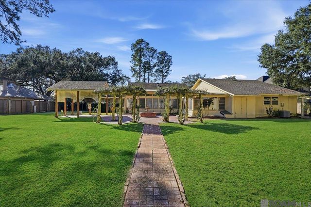 6113 Moss Side Ln, Baton Rouge, LA 70808