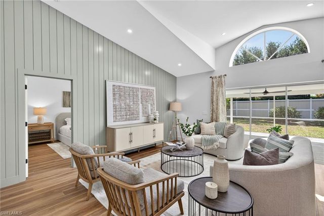 10987 Fieldfair DR, Naples, FL 34119