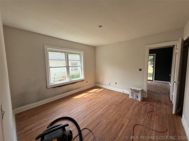 832 N College Avenue, Tulsa, OK 74110