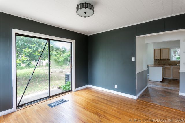 832 N College Avenue, Tulsa, OK 74110
