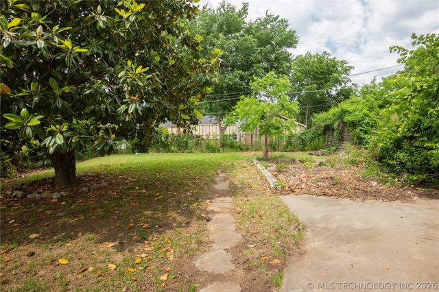 832 N College Avenue, Tulsa, OK 74110
