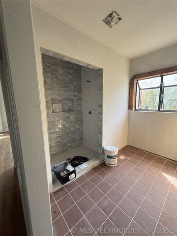 832 N College Avenue, Tulsa, OK 74110