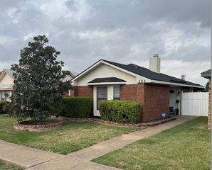 209 Overland Trail, Mesquite, TX 75149