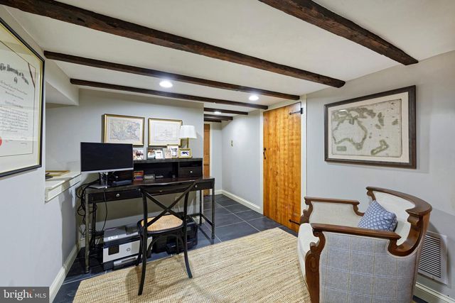 406 E WASHINGTON ST, Middleburg, VA 20117