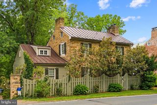 406 E WASHINGTON ST, Middleburg, VA 20117