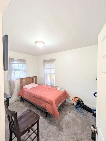 206 Avenue E Avenue, Rochester, NY 14615