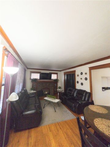 206 Avenue E Avenue, Rochester, NY 14615