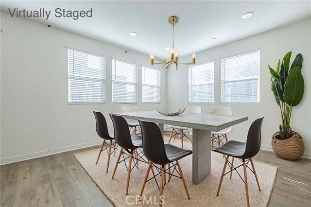 12800 N Watt Lane D, Sylmar (los Angeles), CA 91342