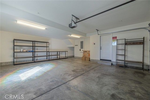 12800 N Watt Lane D, Sylmar (los Angeles), CA 91342