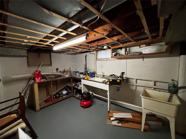 1014 POTOMAC Avenue, Millcreek, PA 16505