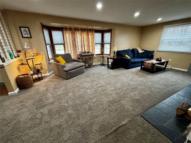 1014 POTOMAC Avenue, Millcreek, PA 16505