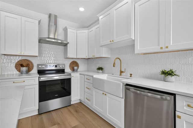 317 W KING ST, Orlando, FL 32804