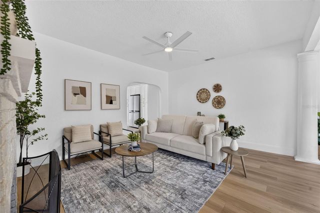 317 W KING ST, Orlando, FL 32804