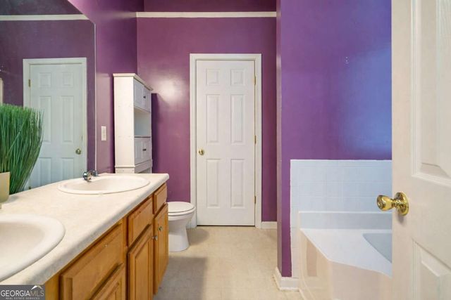 6869 Fireside Lane, Atlanta, GA 30349