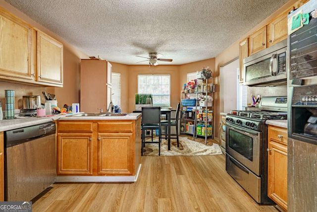 6869 Fireside Lane, Atlanta, GA 30349