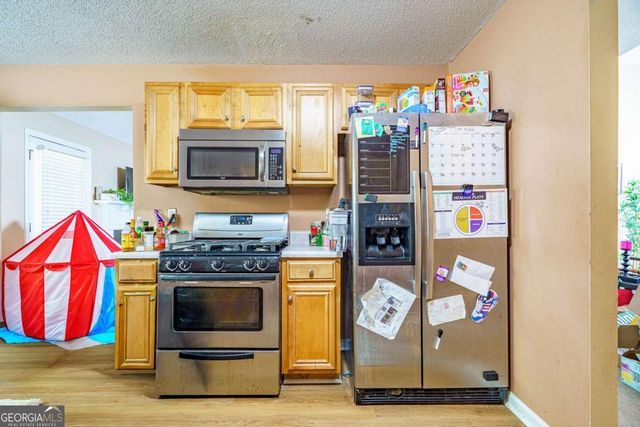 6869 Fireside Lane, Atlanta, GA 30349