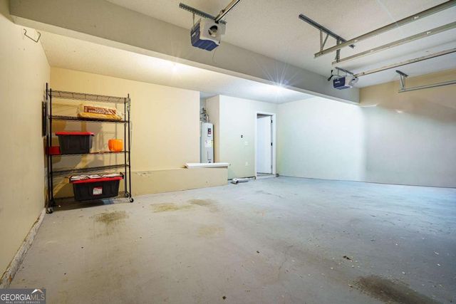 6869 Fireside Lane, Atlanta, GA 30349