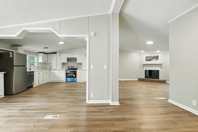 151 Lee Road 0218, Phenix City, AL 36870