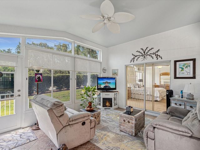 11342 HOLLANDER AVENUE, Hudson, FL 34667