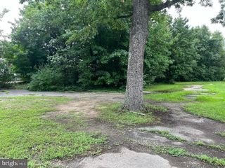 3298 OLD WASHINGTON RD, Waldorf, MD 20602