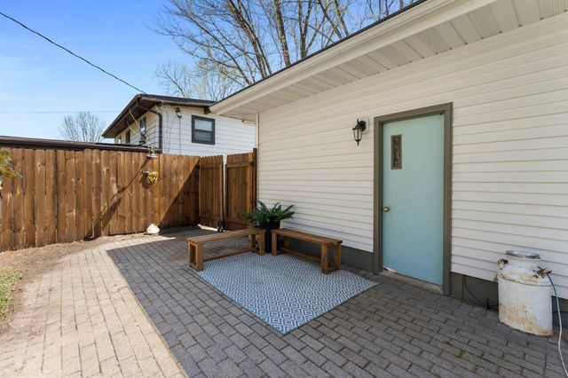 436 4th Avenue NW, Cambridge, MN 55008