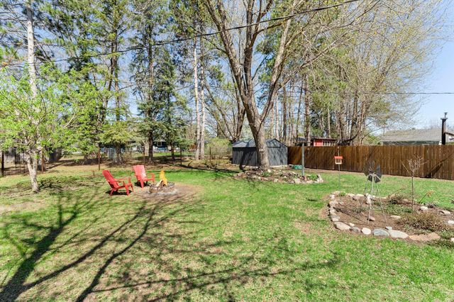 436 4th Avenue NW, Cambridge, MN 55008