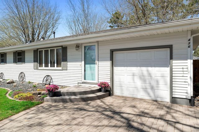 436 4th Avenue NW, Cambridge, MN 55008