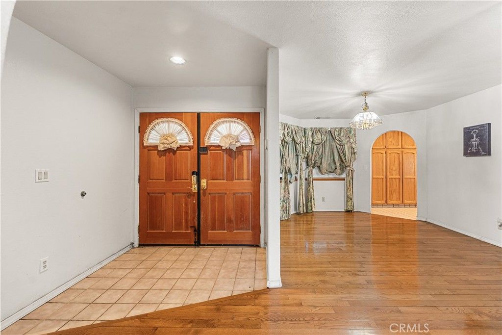 Image 4 of property listing at 9948 Irene, California City, CA 93505