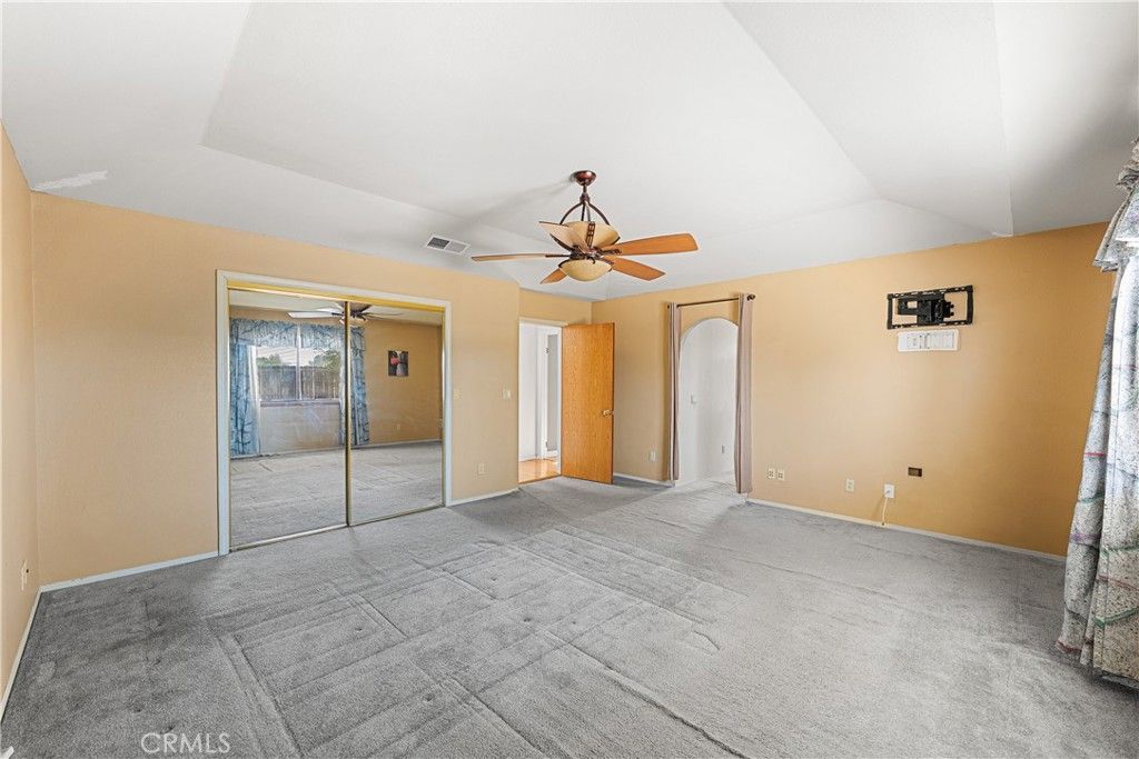 Image 41 of property listing at 9948 Irene, California City, CA 93505
