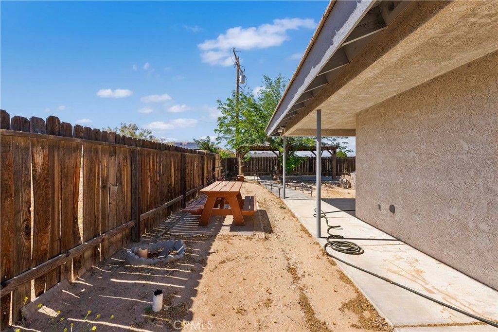 Image 46 of property listing at 9948 Irene, California City, CA 93505