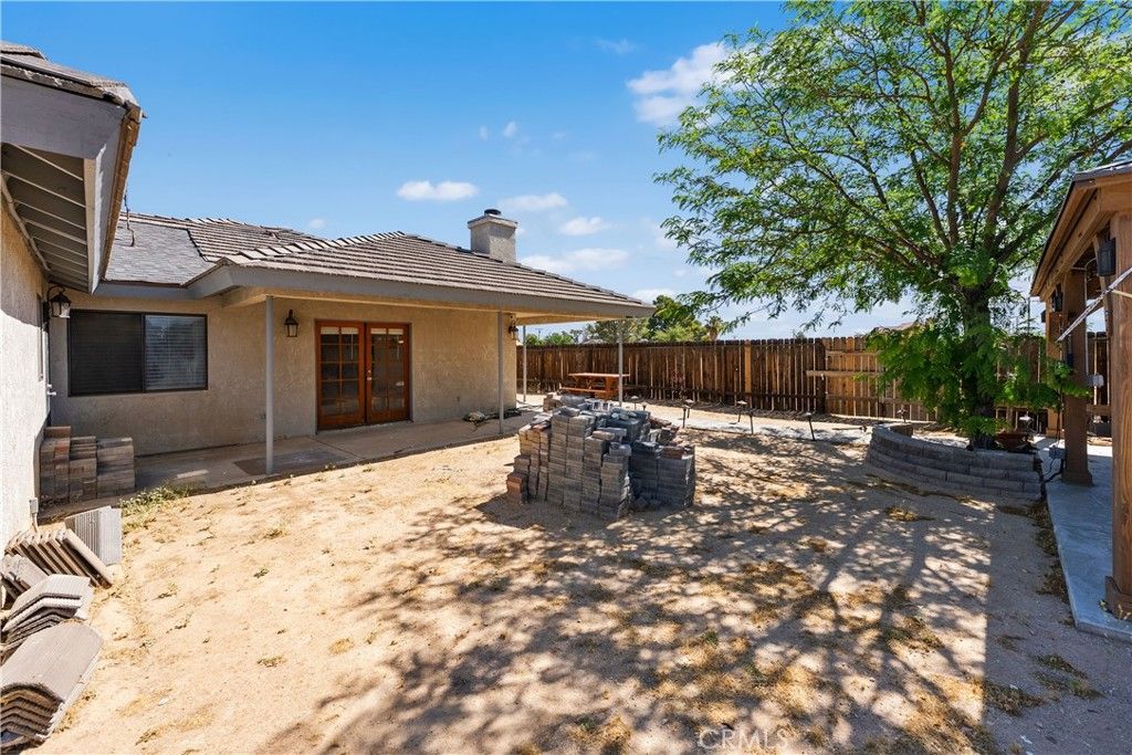 Image 49 of property listing at 9948 Irene, California City, CA 93505