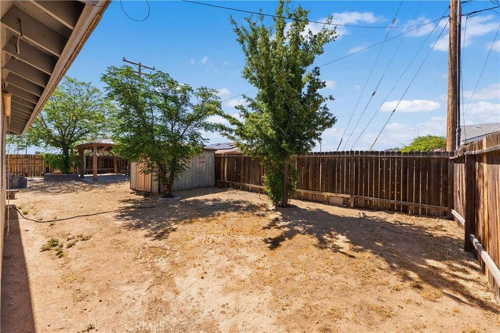 Image 51 of property listing at 9948 Irene, California City, CA 93505