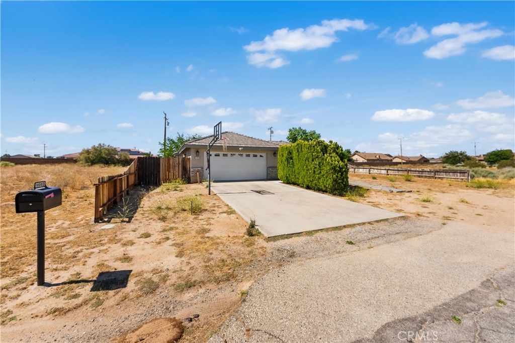 Image 54 of property listing at 9948 Irene, California City, CA 93505