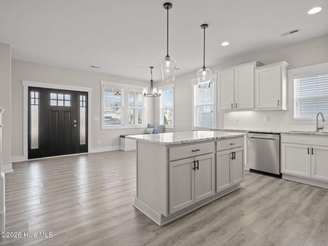 102 Bogue Harbor Court, Newport, NC 28570