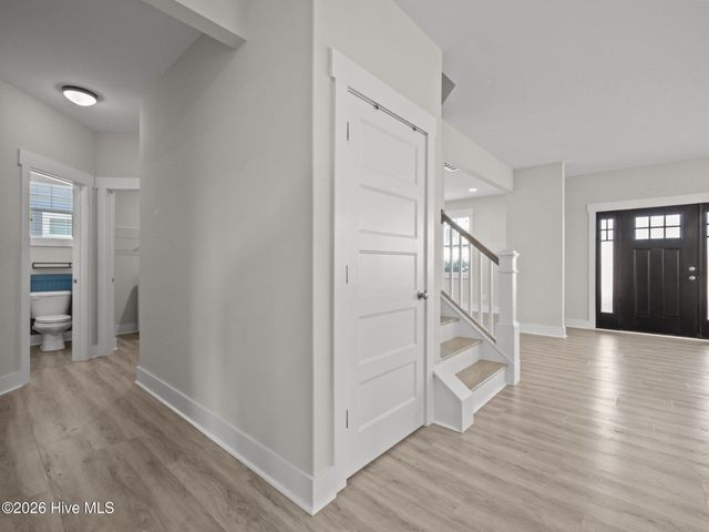 102 Bogue Harbor Court, Newport, NC 28570