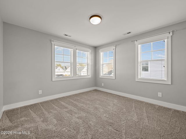 102 Bogue Harbor Court, Newport, NC 28570