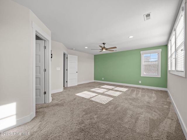 102 Bogue Harbor Court, Newport, NC 28570