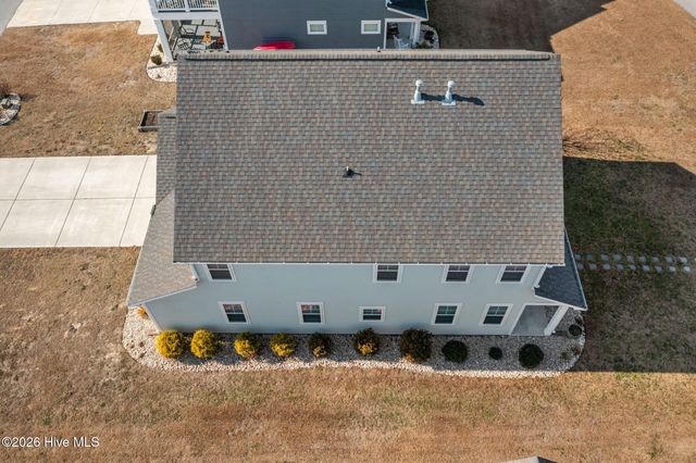 102 Bogue Harbor Court, Newport, NC 28570