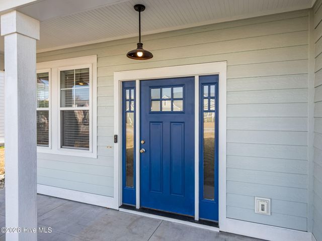 102 Bogue Harbor Court, Newport, NC 28570