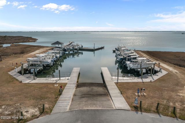 102 Bogue Harbor Court, Newport, NC 28570