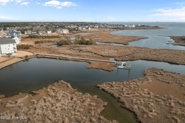 102 Bogue Harbor Court, Newport, NC 28570